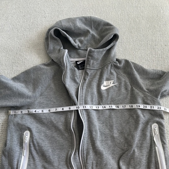 Nike Full Zip Jacket Gray and White Size Medium - Picture 4 of 6
